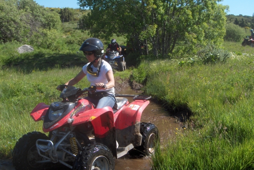 rando fille quad auvergne